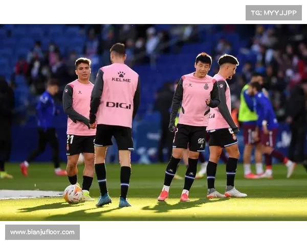 全面揭秘武磊非凡职业生涯与多项辉煌纪录及传奇成就深度解析